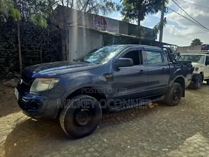 Ford Ranger Pickup for Rent With Driver