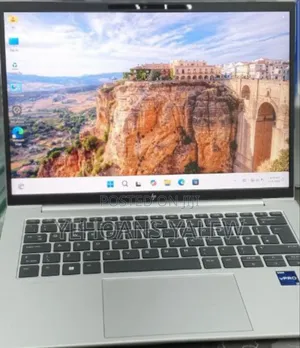 New Laptop HP EliteBook 1050 G1 16GB Intel Core i7 SSD 512GB
