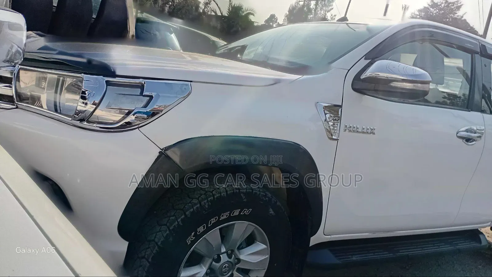 Toyota Hilux 2023 White