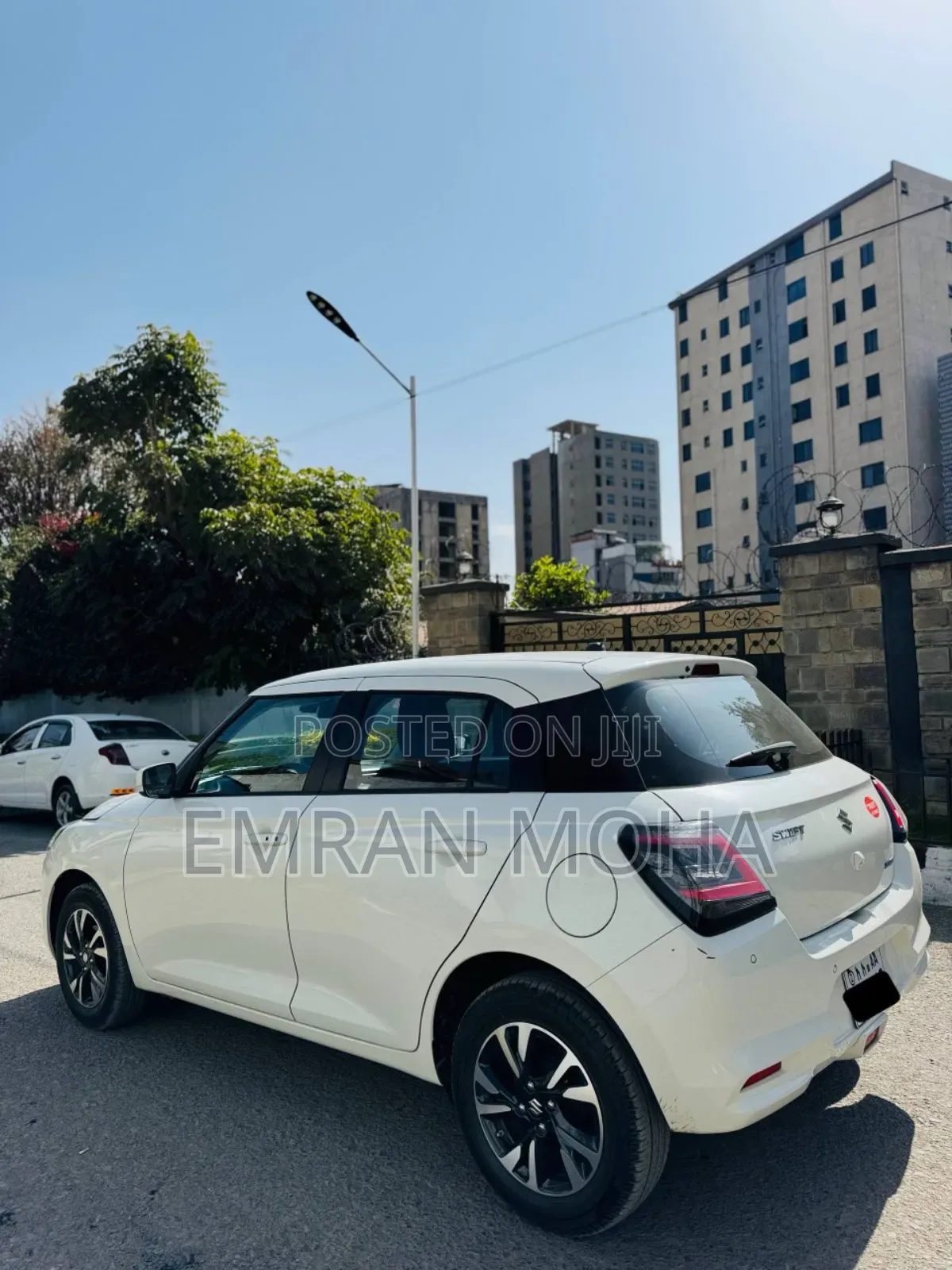 Suzuki Swift 2025 White