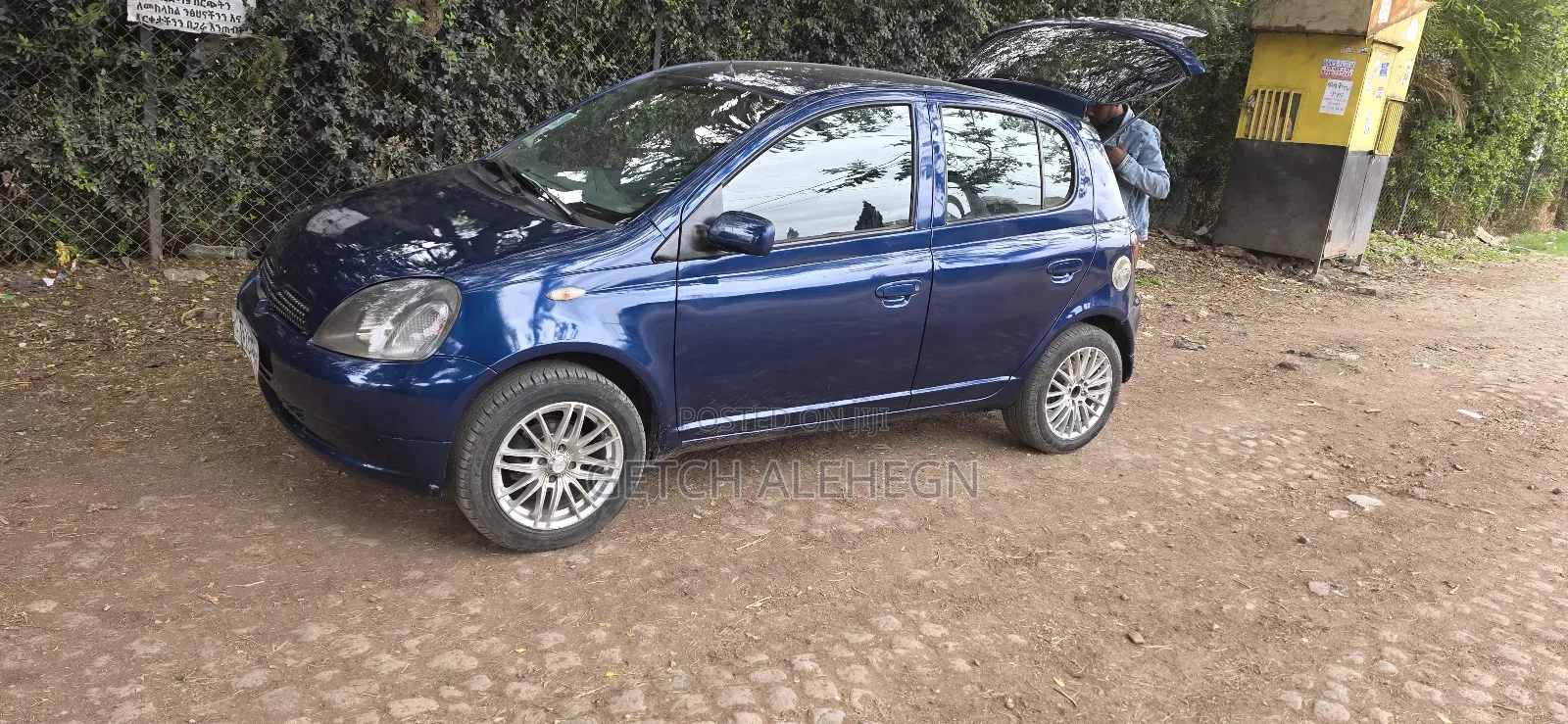 Toyota Vitz 1.3 AWD 3dr 2001 Blue