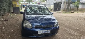 Toyota Vitz 1.3 AWD 3dr 2001 Blue