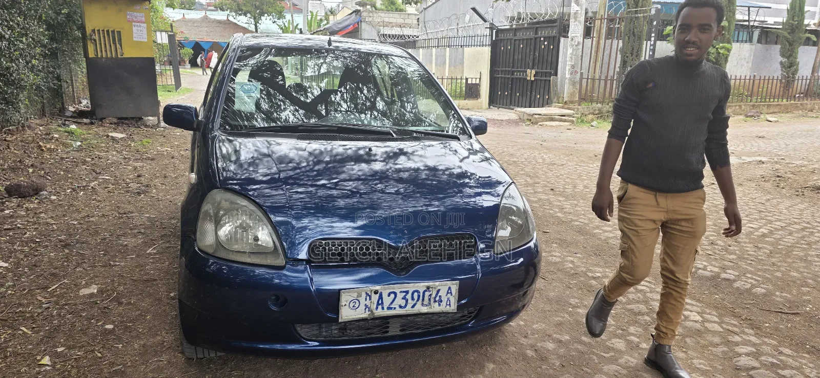 Toyota Vitz 1.3 AWD 3dr 2001 Blue