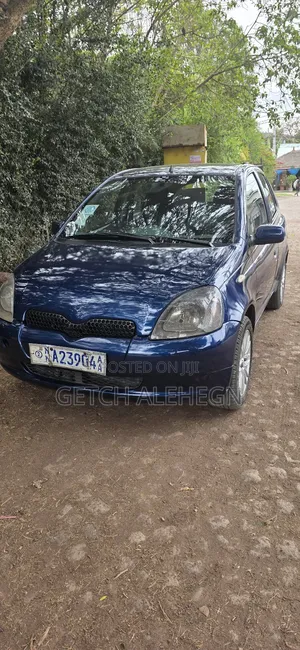 Toyota Vitz 1.3 AWD 3dr 2001 Blue