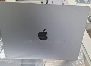 New Laptop Apple MacBook Pro M1 32GB Apple M1 SSD 512GB