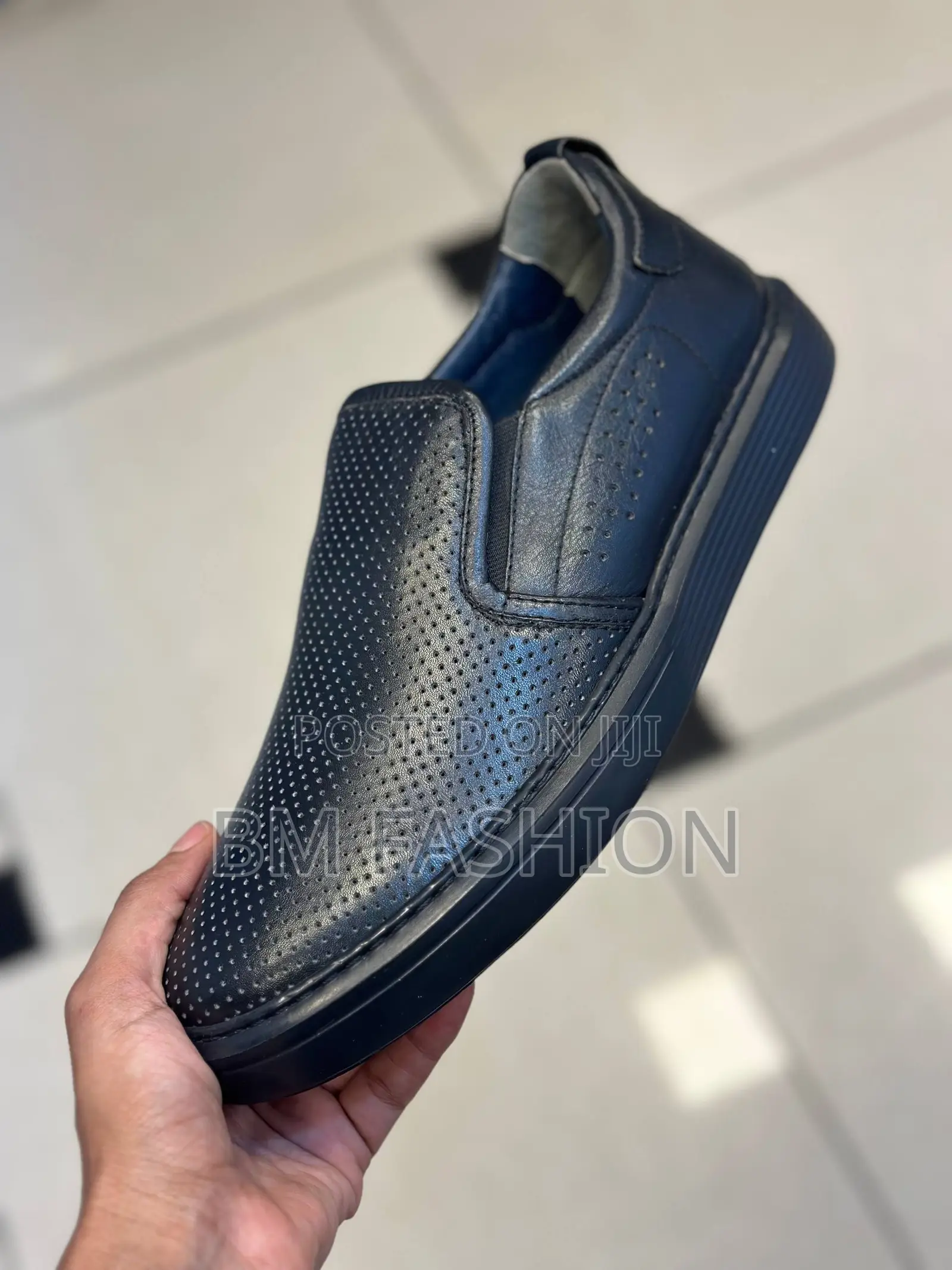 Classic Men's Loafers (With Free Delivery)