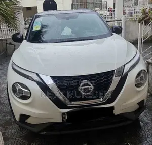 Nissan Juke 2021 White