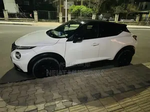 Nissan Juke 2021 White