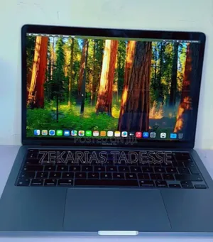New Laptop Apple MacBook Pro 2020 M1 8GB Apple M1 SSD 256GB