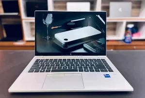 New Laptop HP EliteBook 840 G8 16GB Intel Core i7 SSD 512GB