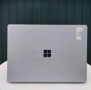 New Laptop Microsoft Surface 16GB Intel Core i7 SSD 512GB