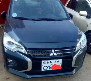 Mitsubishi Attrage 2023 Black