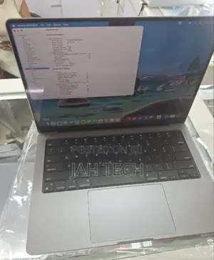 New Laptop Apple MacBook Pro M1 32GB Apple M1 Pro SSD 512GB