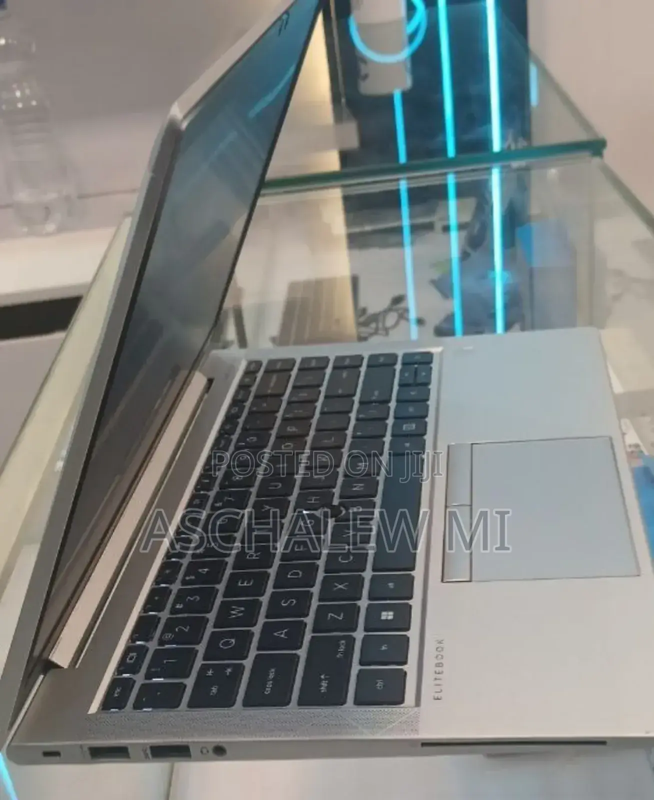 New Laptop HP EliteBook 840 G8 16GB Intel Core i7 SSD 512GB
