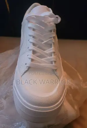 Original Nike Chama (Shoes)