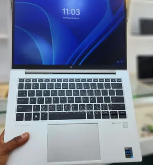 New Laptop HP EliteBook 840 G9 16GB Intel Core i7 SSD 512GB