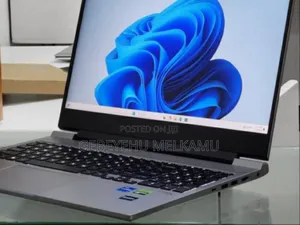 New Laptop HP 16GB Intel Core i7 SSD 512GB