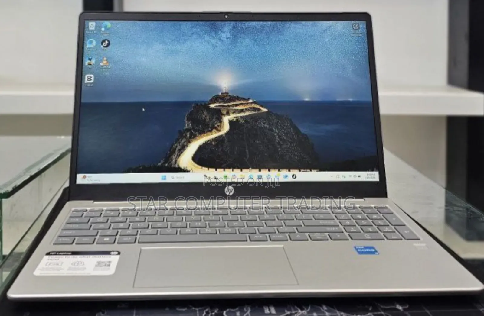 New Laptop HP Stream Notebook 8GB Intel Core i3 SSD 256GB