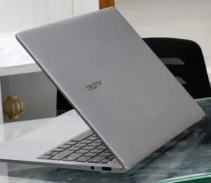 New Laptop Razer Blade Advanced 8GB Intel Core i5 SSD 512GB