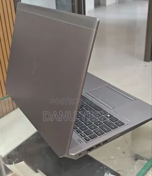 New Laptop HP ZBook 15 G5 16GB Intel Core i5 SSD 512GB