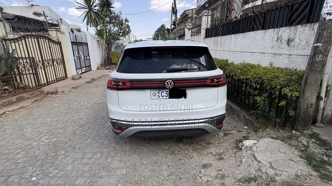 Volkswagen ID.6 2022 White