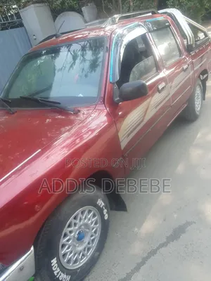 Toyota Hilux 1991 Red