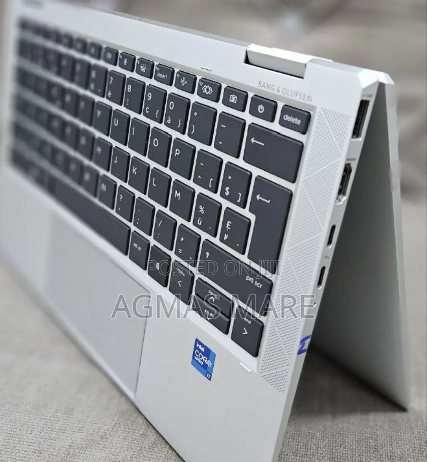 New Laptop HP EliteBook 1040 G8 16GB Intel Core i7 SSD 512GB