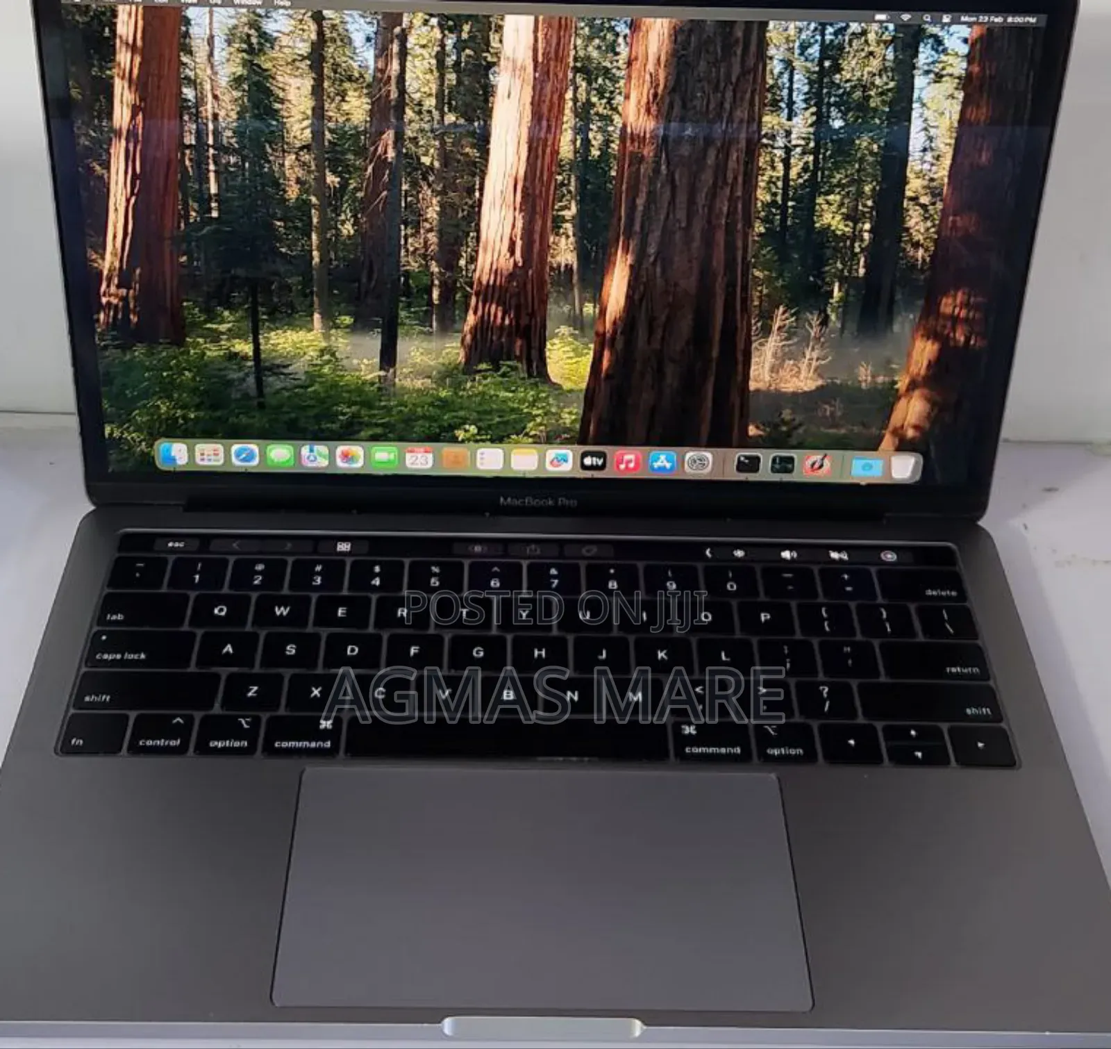 New Laptop Apple MacBook Pro 2019 8GB Intel Core i5 SSD 256GB