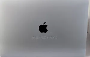 New Laptop Apple MacBook Pro 2019 8GB Intel Core i5 SSD 256GB