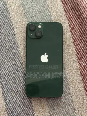 Apple iPhone 13 128 GB Green