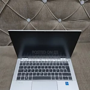 New Laptop HP EliteBook 1040 G8 16GB Intel Core i7 SSD 512GB