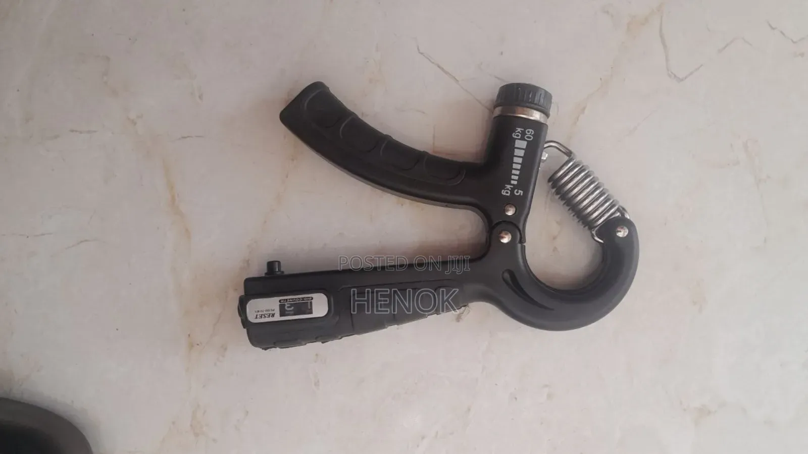 Adjustable Hand Grip