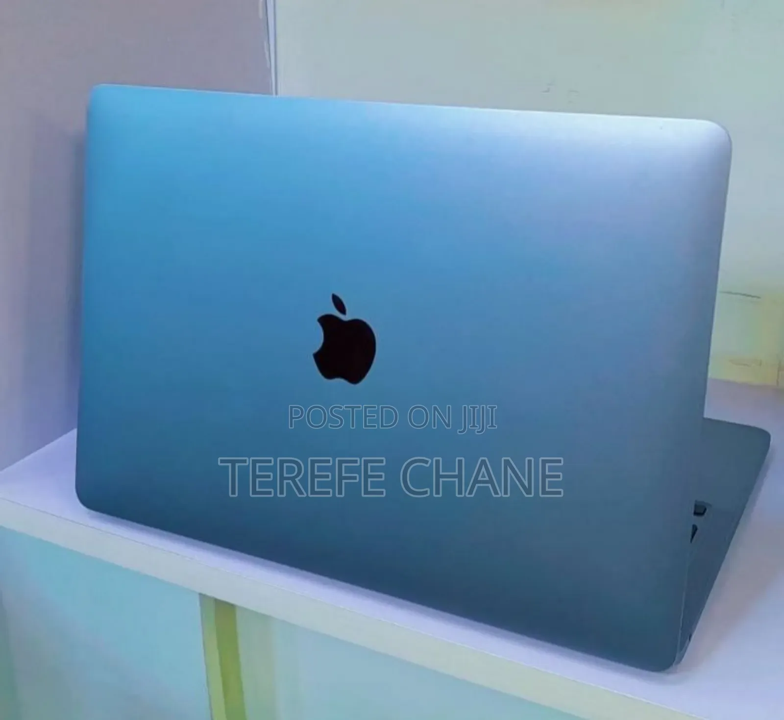 New Laptop Apple MacBook Air 2020 M1 8GB Intel Core i5 SSD 40GB