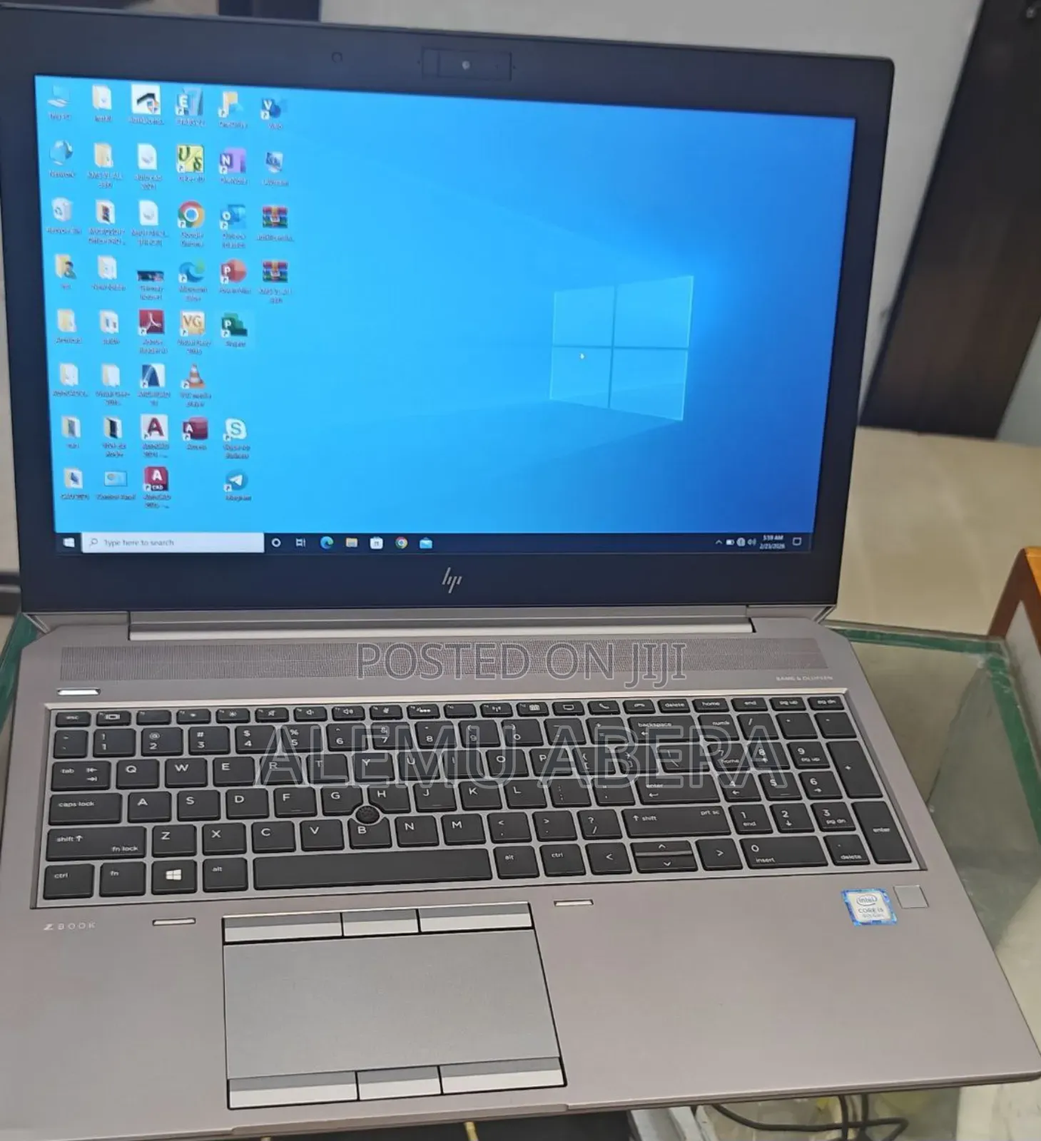 New Laptop HP ZBook 15 G5 16GB Intel Core i5 SSD 512GB