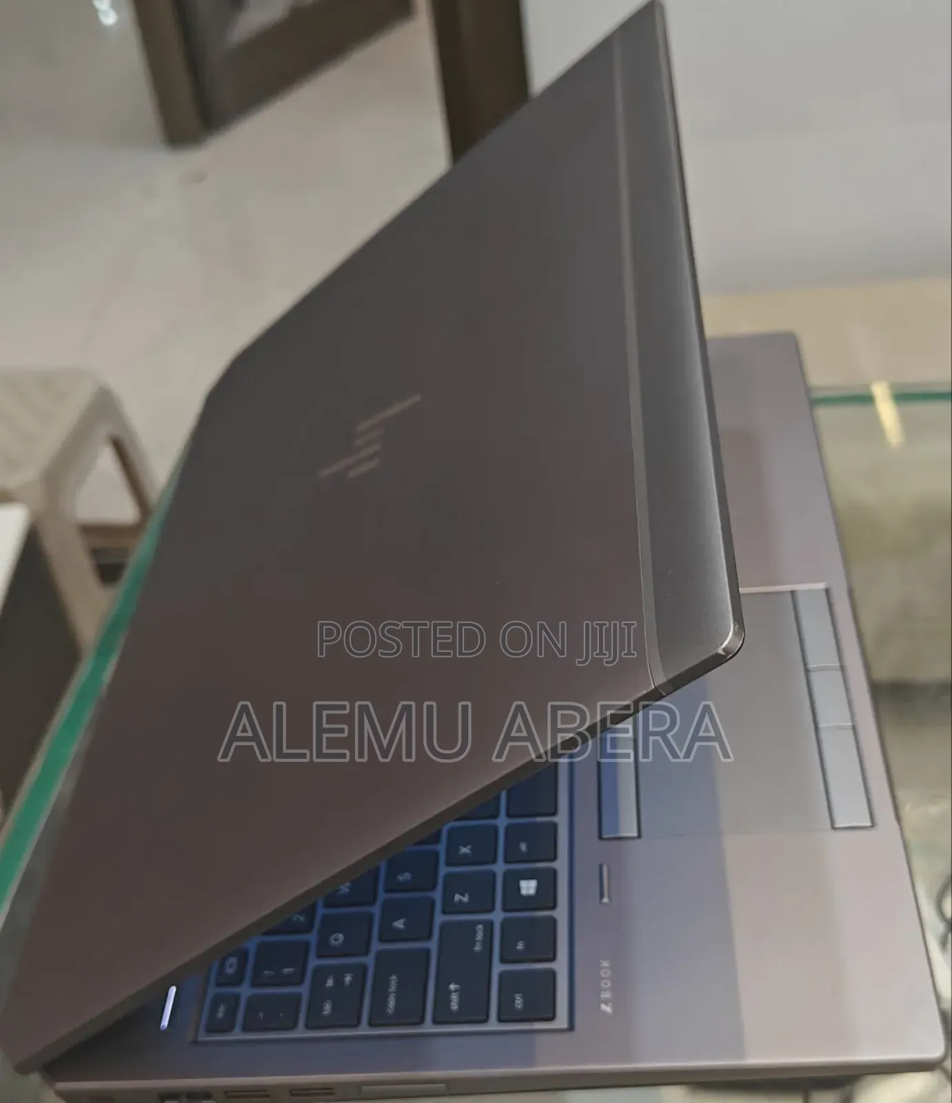 New Laptop HP ZBook 15 G5 16GB Intel Core i5 SSD 512GB