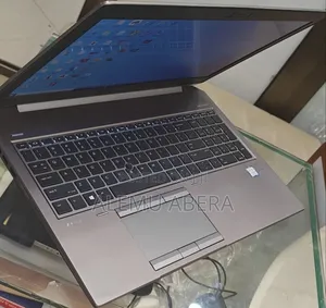 New Laptop HP ZBook 15 G5 16GB Intel Core i5 SSD 512GB