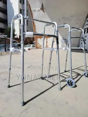 Standard Tall/Short Walker和滿quickly for Storage; Locking Mechanism