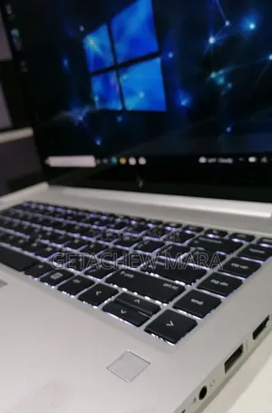 New Laptop HP EliteBook 840 G5 16GB Intel Core i7 SSD 512GB