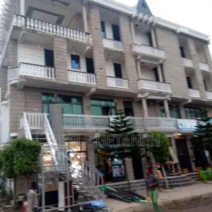 Furnished 17bdrm Apartment in East Shewa Dukem for sale