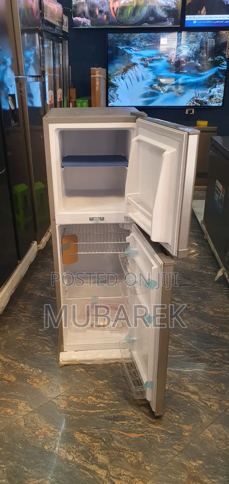 Boss Model 260 Fridge