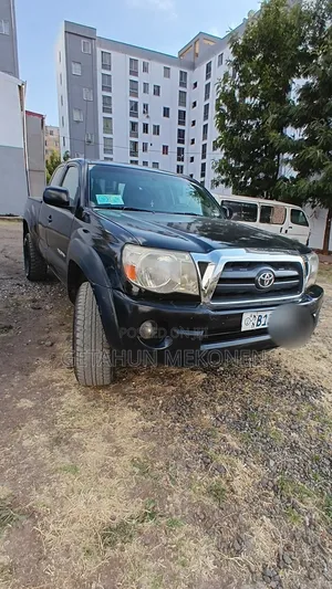 Toyota Tacoma 2010 Black