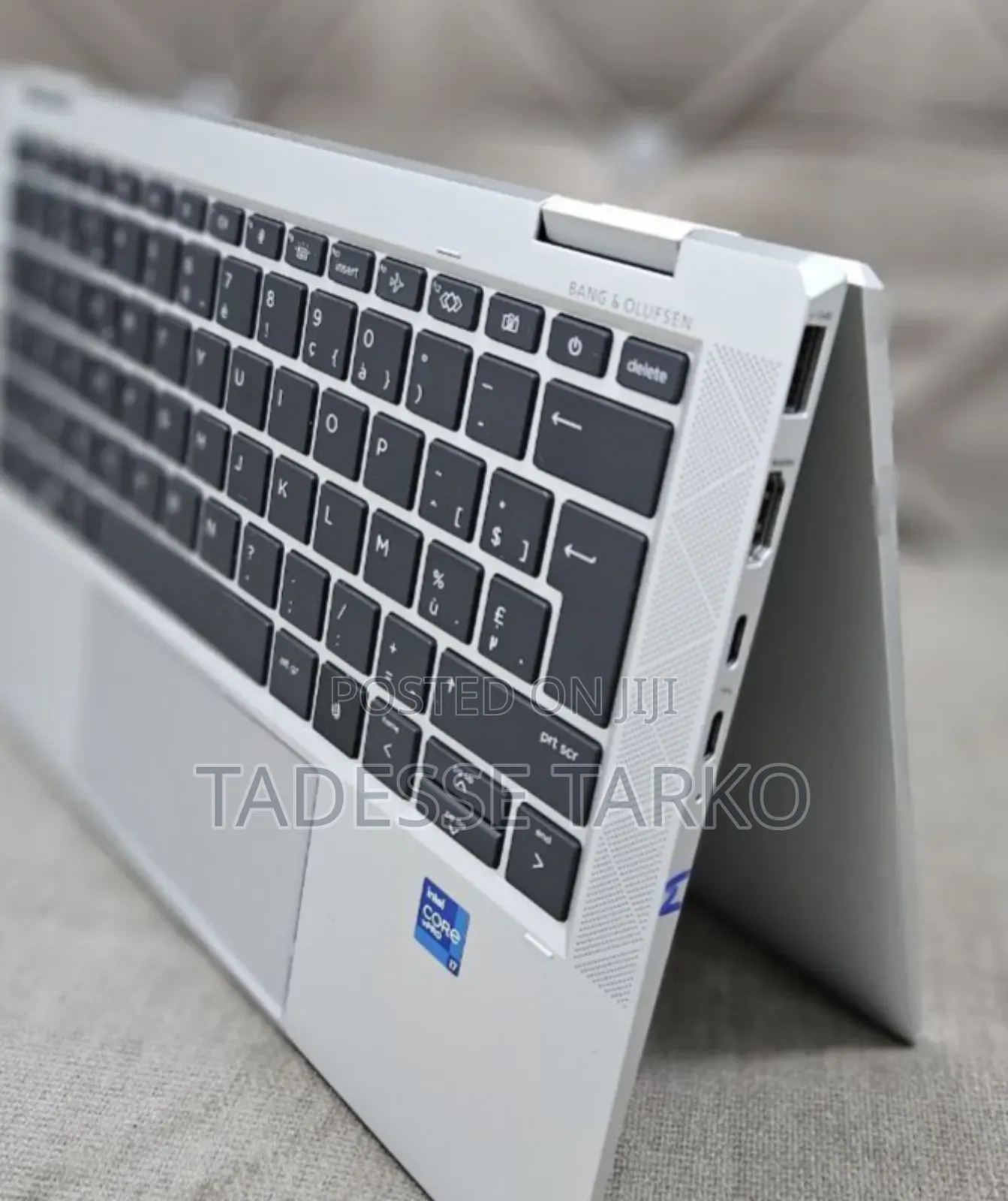 New Laptop HP EliteBook 1040 G8 16GB Intel Core i7 SSD 512GB
