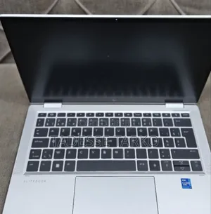 New Laptop HP EliteBook 1040 G8 16GB Intel Core i7 SSD 512GB