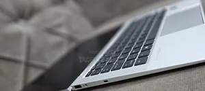 New Laptop HP EliteBook 1040 G8 16GB Intel Core i7 SSD 512GB