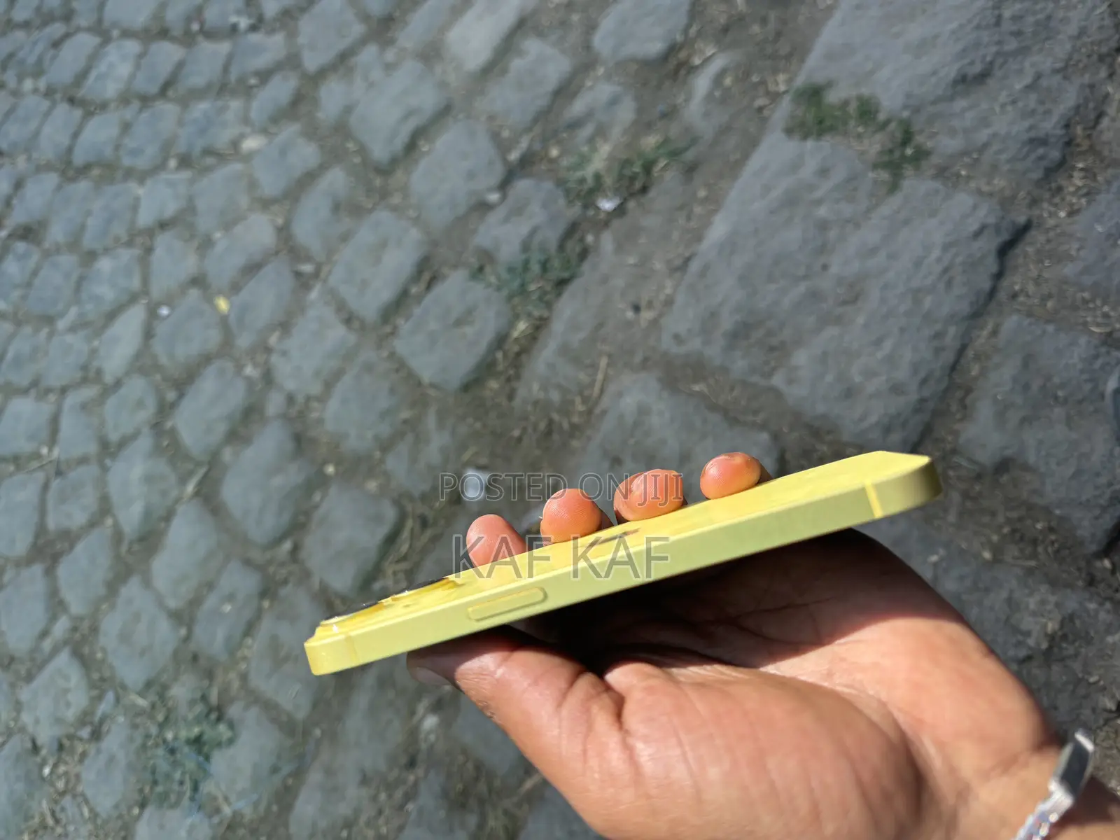 Apple iPhone 14 128 GB Yellow