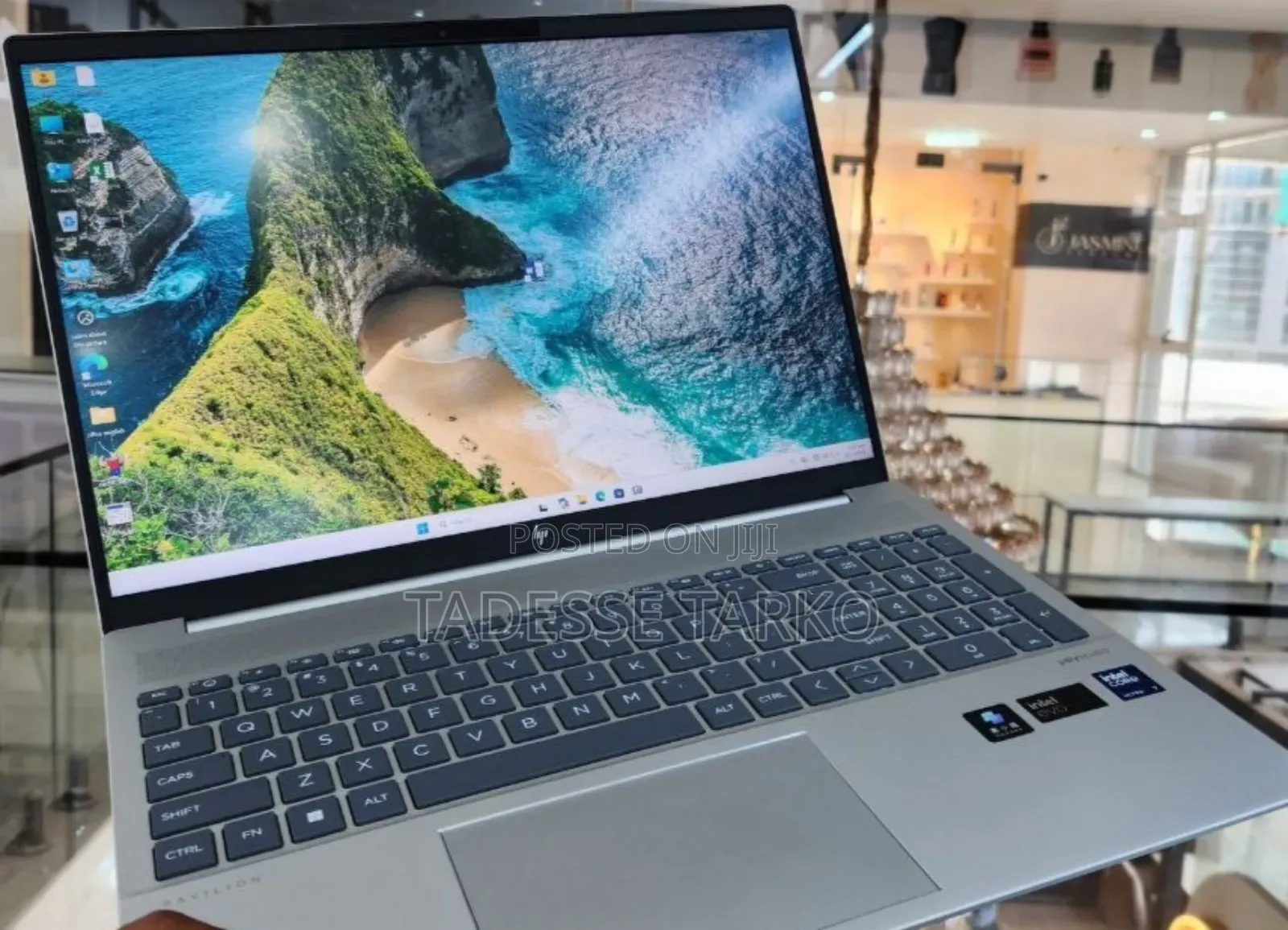 New Laptop HP Pavilion 15 16GB Intel Core Ultra 7 SSD 1T