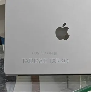 New Apple MacBook Pro Max 2023 M2 14-inch 8GB Apple M3 Pro SSD 512GB