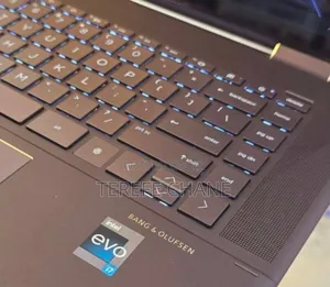 New Laptop Dell XPS 15 16GB Intel Core i9 SSD 512GB