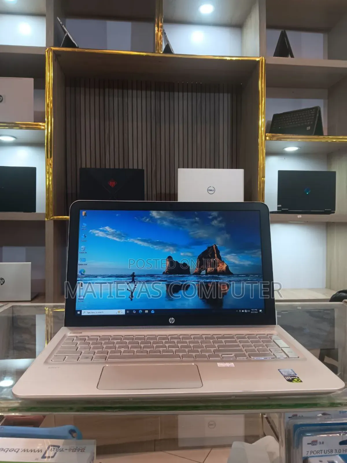 New Laptop HP Envy 15 8GB Intel Core i7 SSD 512GB