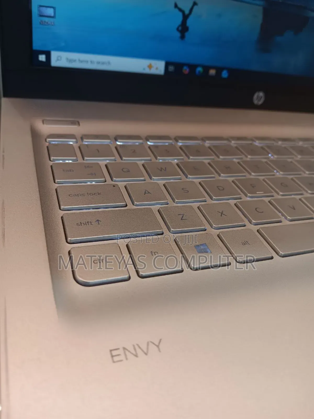 New Laptop HP Envy 15 8GB Intel Core i7 SSD 512GB